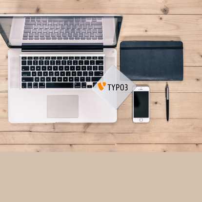 Laptop mit TYPO3 Logo